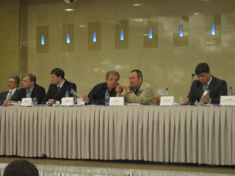 conf01.jpg
