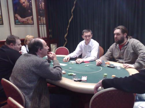 � 4 ������� �� 8 ������� � �������� ����� ������ ������� ������ ��������� ������� ����� PokerMoscow