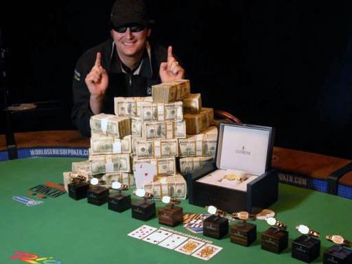 2586_58493184005_57270044005_1703602_188477_n.jpg