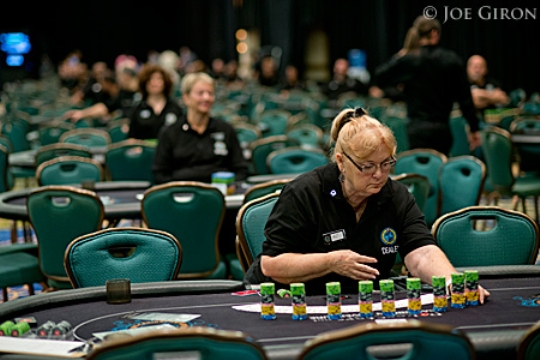 dealer_2013-pca-main-event_day1a_giron_8jg5018.jpg
