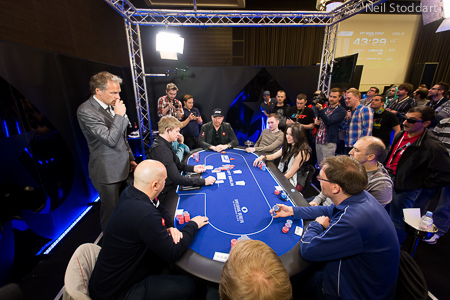 gallery_feature_table_bubble.jpg