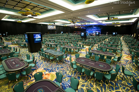 neil5548_pca2013_tournament_room_neil_stoddart.jpg