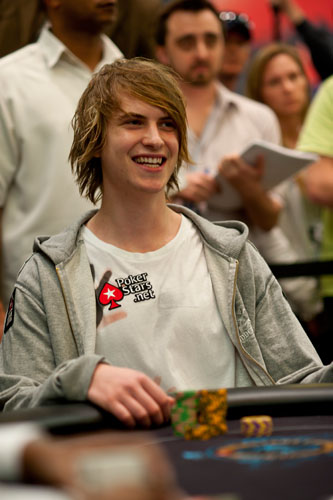viktor_blom_1.jpg