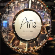 Игрок в Aria, записавшись в турнир по $125, по ошибке организаторов попал в $25K Buy-In Игрок в Aria, записавшись в турнир по $125, по ошибке организаторов попал в $25K Buy-In