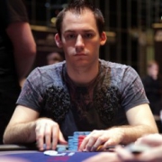 Grand Final EPT: Джастин Бономо отказался фотографироваться с кубком, и др. новости Grand Final EPT: Джастин Бономо отказался фотографироваться с кубком, и др. новости