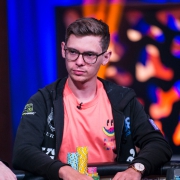 Фёдор Хольц поборется за пурпурный пиджак на шоу Poker Masters