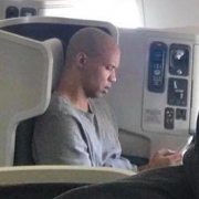 Фила Айви заметили в самолёте по пути на Aussie Millions Фила Айви заметили в самолёте по пути на Aussie Millions