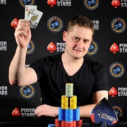 Новиков, Трояновский и Хорошенин выиграли побочные турниры на PokerStars Caribbean Adventure