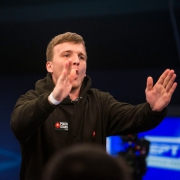 Кристиан Гиорги отобрался на EPT за $5 и провернул величайший блеф в истории турнира Кристиан Гиорги отобрался на EPT за $5 и провернул величайший блеф в истории турнира
