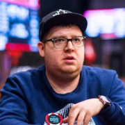 Амбассадор 888poker поделил в хедс-апе последнего Sunday Million с бай-ином $215 Амбассадор 888poker поделил в хедс-апе последнего Sunday Million с бай-ином $215