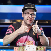 Роберт Кэмпбелл выиграл второй браслет WSOP за это лето Роберт Кэмпбелл выиграл второй браслет WSOP за это лето
