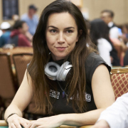 Игорь Курганов выбил Лив Бори из Главного события WSOP-2019 Игорь Курганов выбил Лив Бори из Главного события WSOP-2019