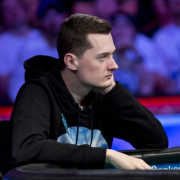 Суд вернул Нику Марчингтону 10% призовых в ME WSOP Суд вернул Нику Марчингтону 10% призовых в ME WSOP