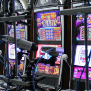 В Нью-Джерси запустили онлайн-казино с «живыми» игровыми автоматами