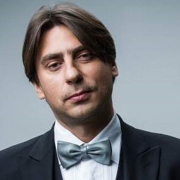 Радиоведущий Роман Емельянов выиграл $210 тыс. в хайроллерском онлайн-турнире Радиоведущий Роман Емельянов выиграл $210 тыс. в хайроллерском онлайн-турнире