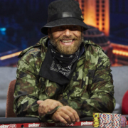 Завершился последний выпуск нового сезона High Stakes Poker Завершился последний выпуск нового сезона High Stakes Poker