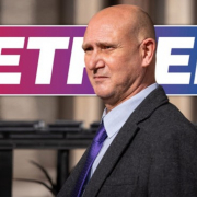 Суд заставил британского игорного оператора Betfred выплатить джекпот 1,7 млн фунтов Суд заставил британского игорного оператора Betfred выплатить джекпот 1,7 млн фунтов