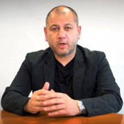 Медиадиректор partypoker Роб Йонг вложит $1,2 млн в создание коллективного покерного лоббиста Медиадиректор partypoker Роб Йонг вложит $1,2 млн в создание коллективного покерного лоббиста
