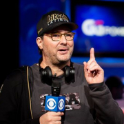 Энтони Зинно лишил Фила Хельмута чемпионского браслета WSOP по 7-карточному стаду Энтони Зинно лишил Фила Хельмута чемпионского браслета WSOP по 7-карточному стаду
