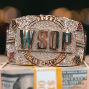 Тимур Марголин и Владимир Гешкенбейн — чиплидеры мейн-ивента WSOP 2022 Тимур Марголин и Владимир Гешкенбейн — чиплидеры мейн-ивента WSOP 2022