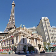 За кулисами WSOP: в Paris поймали серийного вора, пробки из-за парада, девушки против комплиментов За кулисами WSOP: в Paris поймали серийного вора, пробки из-за парада, девушки против комплиментов