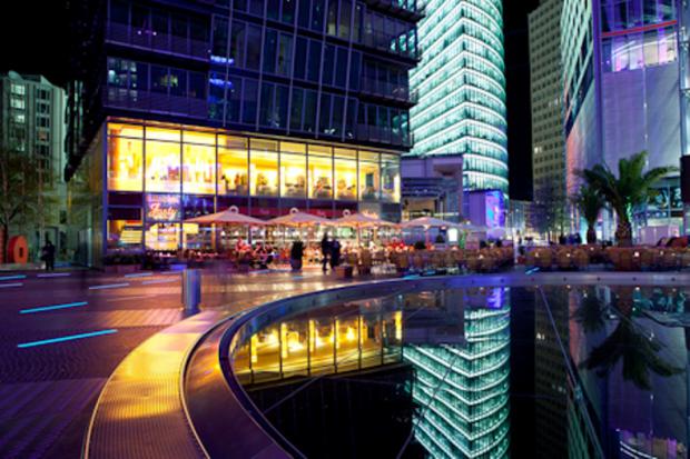 berlin_evening_ept8ber_d1aw.jpg