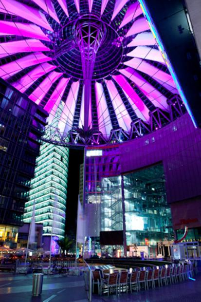 sony_centre_ept8ber_d1bw.jpg