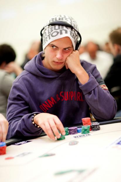 viktor_blom_ept8ber_d1bw.jpg