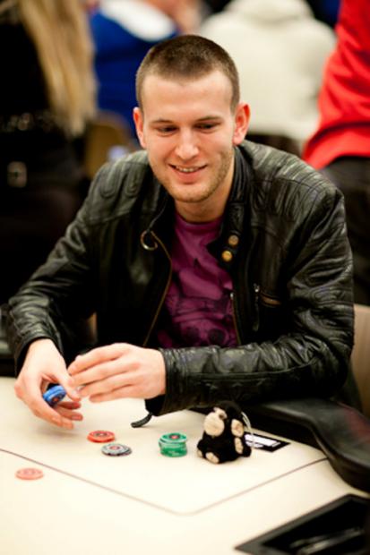 vladimir_geshkenbein_ept8ber_d1aw_2.jpg
