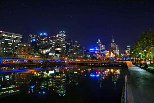 melbourneskylinenightaustralia.jpg